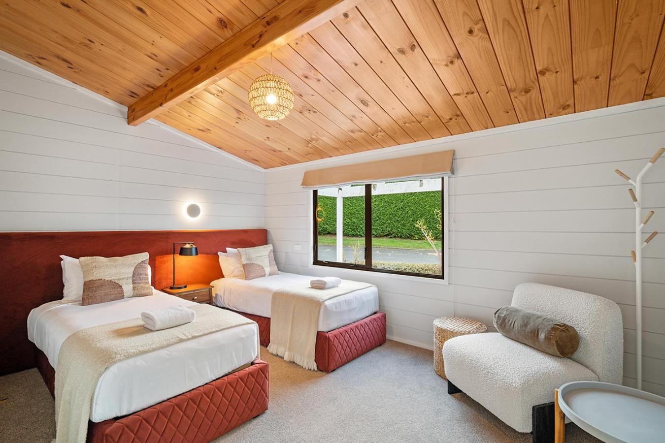 Mountviews Lodge Lago Lago Taupo Exterior foto